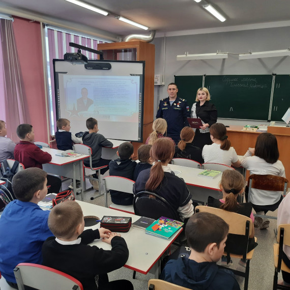 Урок мужества с участником СВО!.